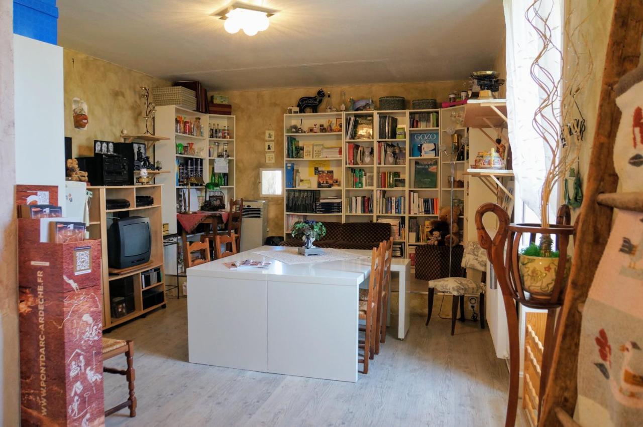 Maison Du Manoir Bed & Breakfast *